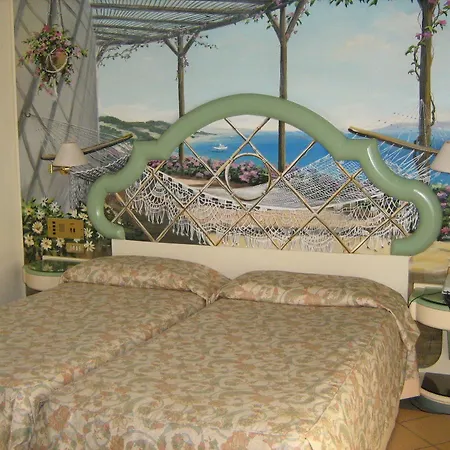 Club Il Baricentro Hotel 3*