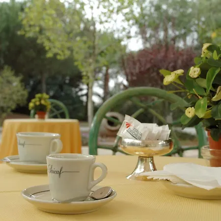 Club Il Baricentro Hotel 3*